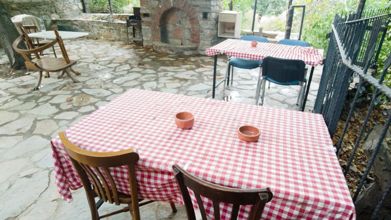 בית אירוח Alice Mountain House